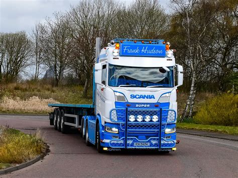 Frank Hudson Scania V Alex Henderson Flickr