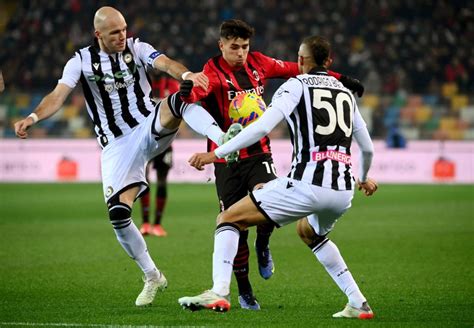 Veja Imagens De Udinese X Milan Pelo Campeonato Italiano Gazeta Esportiva