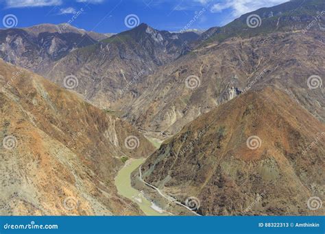 Omega Bend Of Yangtze River Yunan China Stock Photography