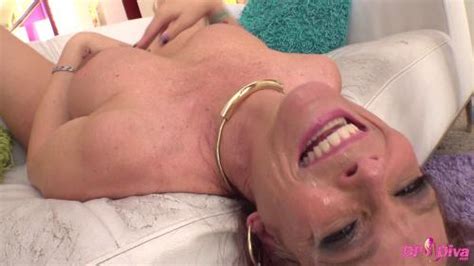 Syren Demer Scene Syren De Mer Airtight Pounding For Big Tits Milf