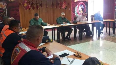 M S De Mil Efectivos De Seguridad Estar N Desplegados En Vuelta Al T Chira