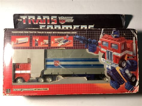 Transformers Vintage Generation Autobot Optimus Prime Atelier Yuwa