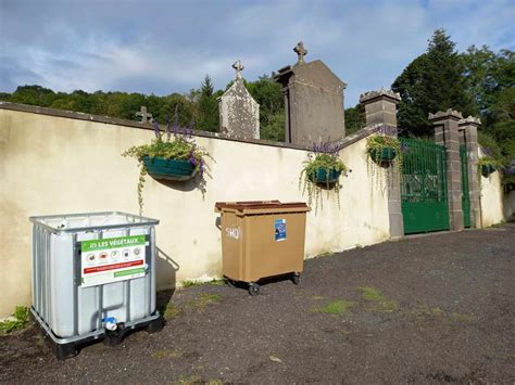 Nouveau Container V G Taux Au Cimeti Re Mairie De Rochefort Montagne