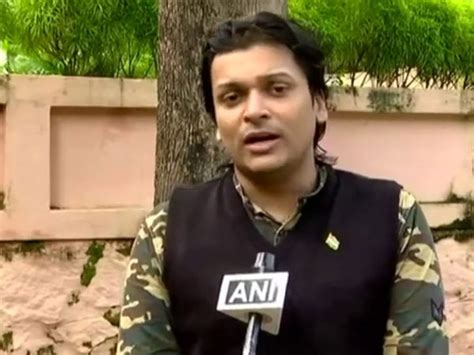 Sabarimala Row Activist Rahul Easwar Granted Bail Oneindia News