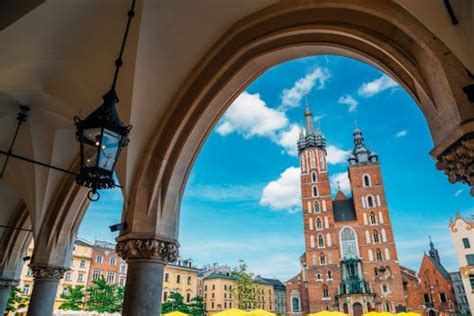 Krakow Private Walking Tour Including Kazimierz Kkday