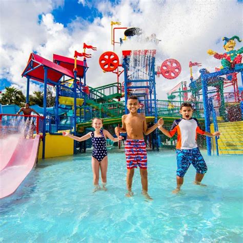 8 Best Water Parks In Orlando, FL