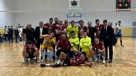 Serie B La Domotek Volley Reggio Calabria Fa Ancora La Voce Grossa