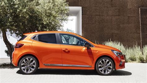 Renault Lanzar La Sexta Y Ltima Generaci N Del Clio Parabrisas