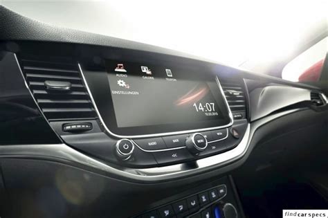 Opel - Astra K - 1.6d (136 Hp) Automatic (Diesel) 2018/2019 car tech specs