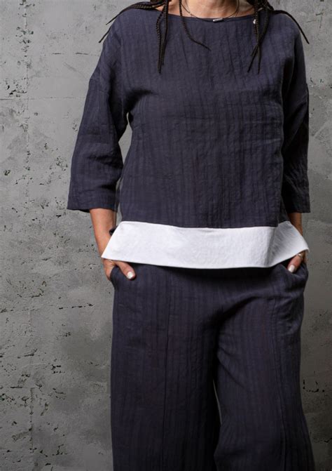 Льняной джемпер с имитацией многослойности