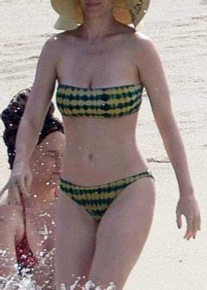 Katy Perry Bikini Candids At The Beach In Cabo San Lucas Gotceleb 90090