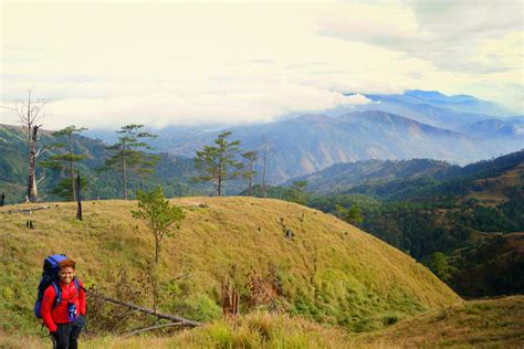 Si Ayang Ang Eskapo Kabundukan