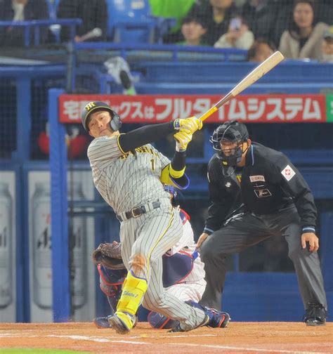 阪神が起死回生の同点劇 2点差の九回に追いつく 中野が押し出し四球選び、森下が同点適時打 延長十回に佐藤輝が勝ち越し弾 ライブドアニュース