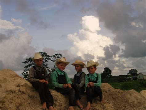 Mennonites In Little Belize Village August Living On The Road