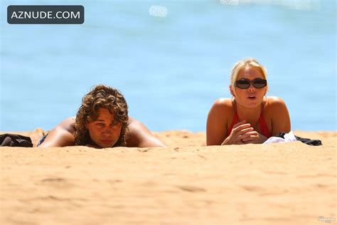 Sophea Pennington Sexy Seen With Matt Evans Showing Off Her Sizzling Bikini Body At The Beach In