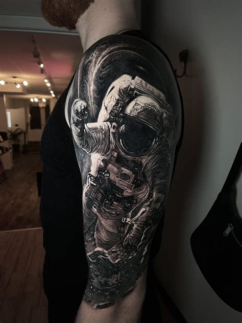 Sexy Astronaut Half Sleeve