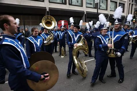 London's New Year's Day Parade returns to full glory for first time ...