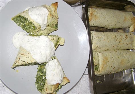 Tortilla Ze Szpinakiemtwarogiemserem I Sosem Tzatzyki Doradcasmakupl