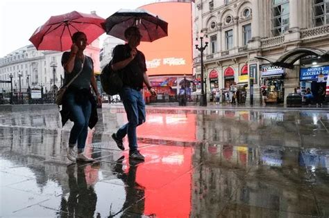 England Has Joint Hottest Summer EVER In Records Stretching Back To