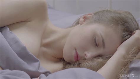 Mila Azul Fruits Metartx Scene00751 Porn Pic