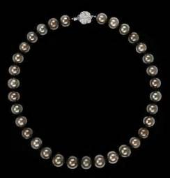 A Cultured Tahiti Pearl Necklace Mm Bukowskis