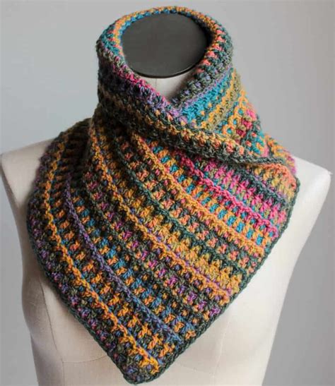 Easy Crochet Cowl Free Woven Crochet Cowl Pattern