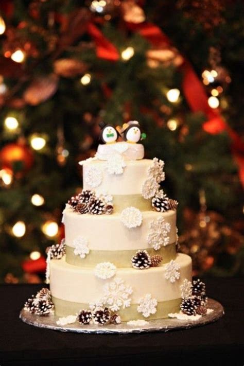 Winter Wedding Cakes