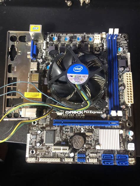 Yahooオークション Asrock H61m Hvs マザーボード Lga1155 Core I3