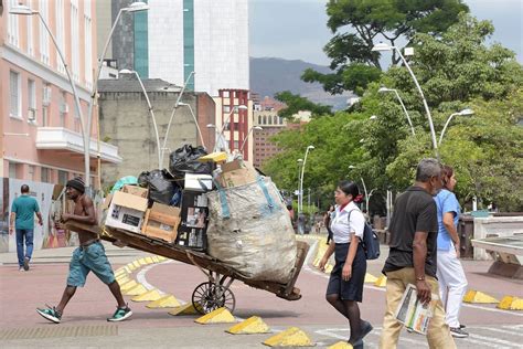 Polis Universidad Icesi Cali Colombiaqu Debe Hacer El Pr Ximo