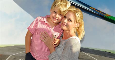 Julie Bowen: My kids have said Youre not a nice mommy