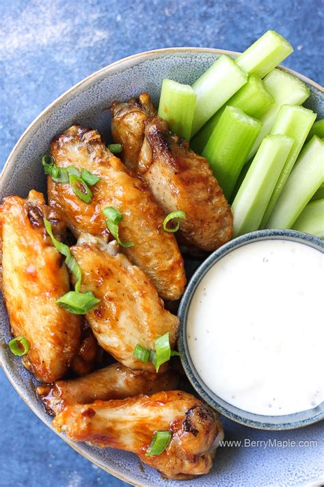 Air fryer BBQ chicken wings - Berry&Maple