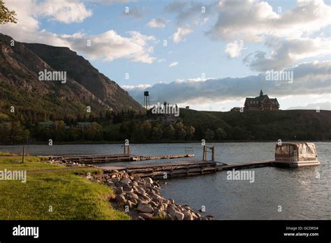 waterton national park Stock Photo - Alamy