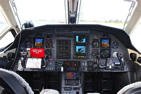 Pilatus PC-12 Cockpit : r/cockpits