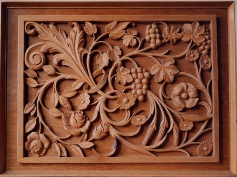 Bespoke Carving A Floral Wall Plaque By Traditional Wood Carver