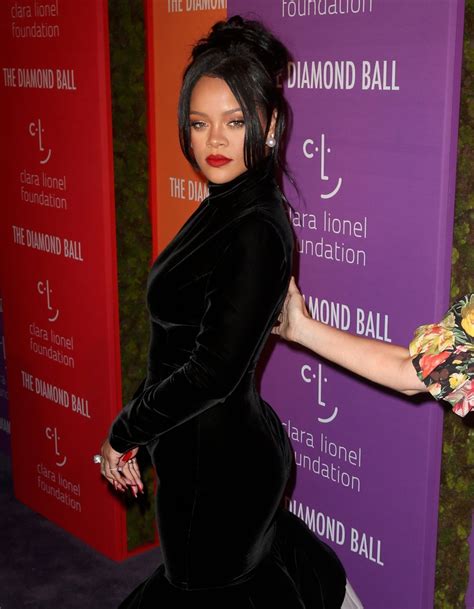 Rihanna Sexy Black Dress Hot Celebs Home