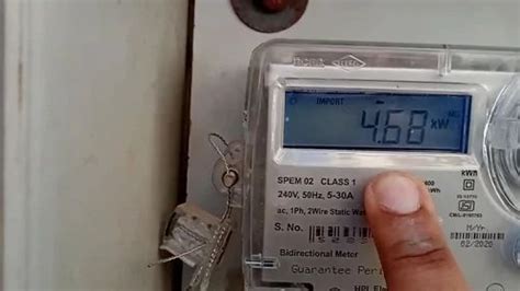 A Lcd Single Phase Solar Net Meter Hpl Model Name Number Spem