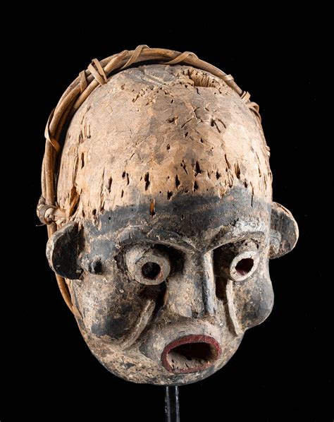 At Auction African Nigerian Ibibio Wood Ceremonial Mask