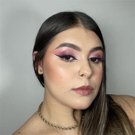 Valeria Profe De Maquillaje H Opiniones