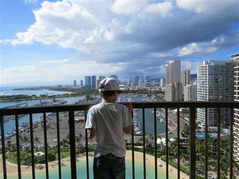 Partial Ocean View From The Rainbow Tower Picture Of Hilton Hawaiian