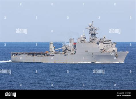 The Amphibious Dock Landing Ship Uss Carter Hall Stock Photo Alamy