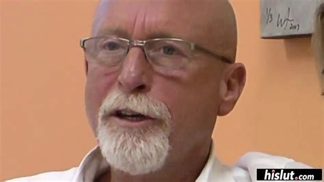 Horny Cougar Having Fun With A Huge Dick