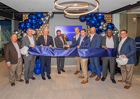 Burns & McDonnell Commemorates D.C. Metro Area Office Expansion