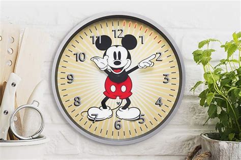 Amazon Echo Wall Clock Mickey Mouse Edition Comes To The UK