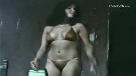 Naked Apollonia Kotero In Amor Ciego