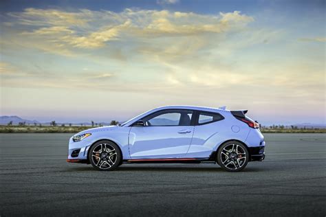 Closer Looks At The Hyundai Veloster Veloster N Photos Specs