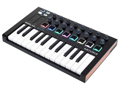 Arturia - MiniLab mk2 (чёрный)
