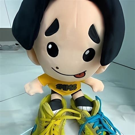 Создать мем "фигурки фанко, funko черная фигурка, original funko ...
