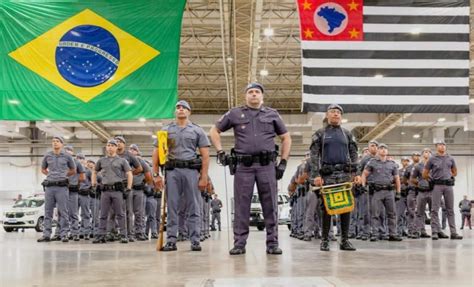 Comando De Policiamento De Rea Metropolitana Dez Apresenta O Novo