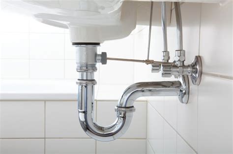 How to change an Elbow Drain Pipe under a Sink | Hunker