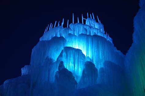 Midway Ice Castles in Midway, Utah - Kid-friendly Attractions | Trekaroo